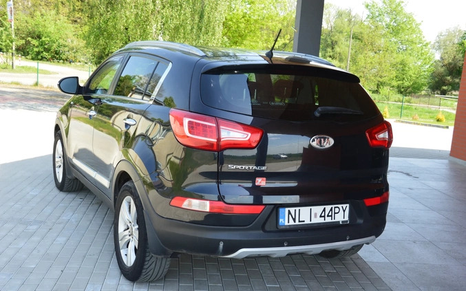 Kia Sportage cena 39900 przebieg: 221000, rok produkcji 2011 z Sobótka małe 56